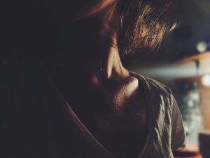 Read more about the article Κάνναβη και Θυρεοειδής Αδένας